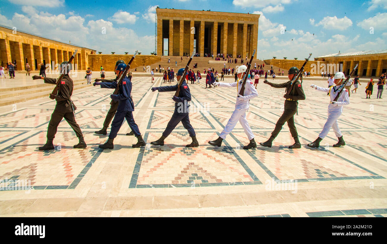 Die wachablösung am Mausoleum von Mustafa Kemal Atatürk, (erste türkische Präsident) in der Hauptstadt Ankara. 28.06.2019. Türkei Stockfoto