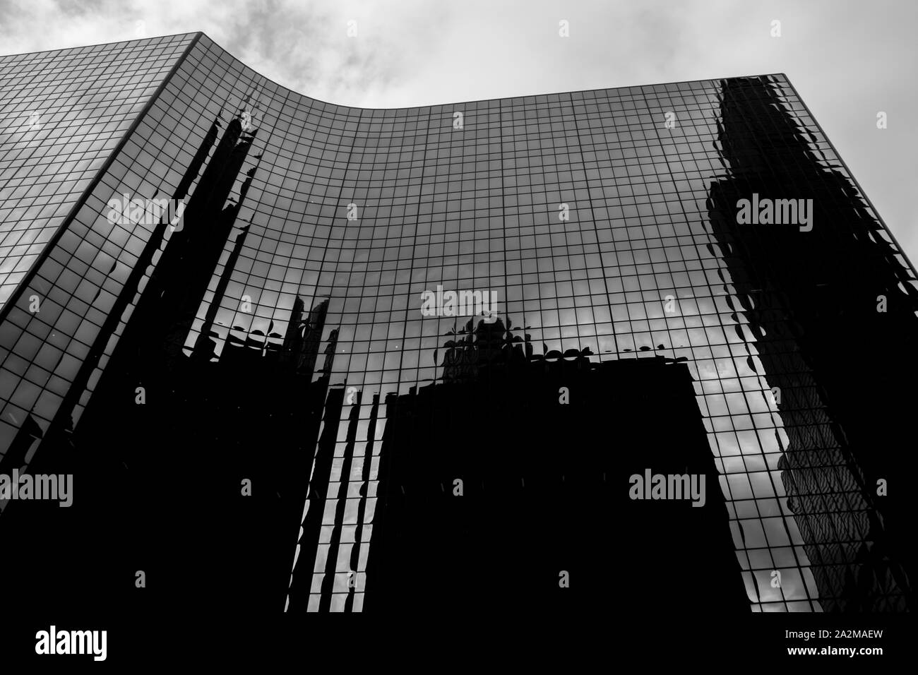 Gebäude-Reflexionen Stockfoto