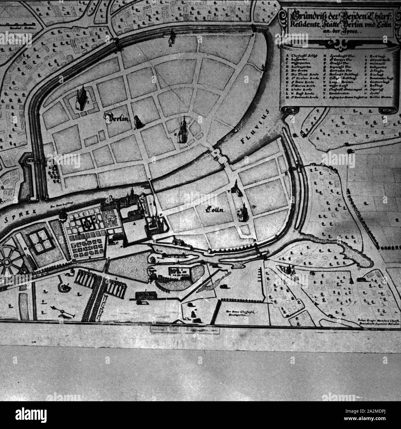 Reproduktion aus der Sammlung Erich Retzlaff: Plan der Stadt Berlin aus dem 18. Jahrhundert, Deutschland, 1930er Jahre. Reproduktion von der Erich Retzlaff Sammlung: Karte der Stadt Berlin, 18. Jahrhundert, Deutschland 1930. Stockfoto