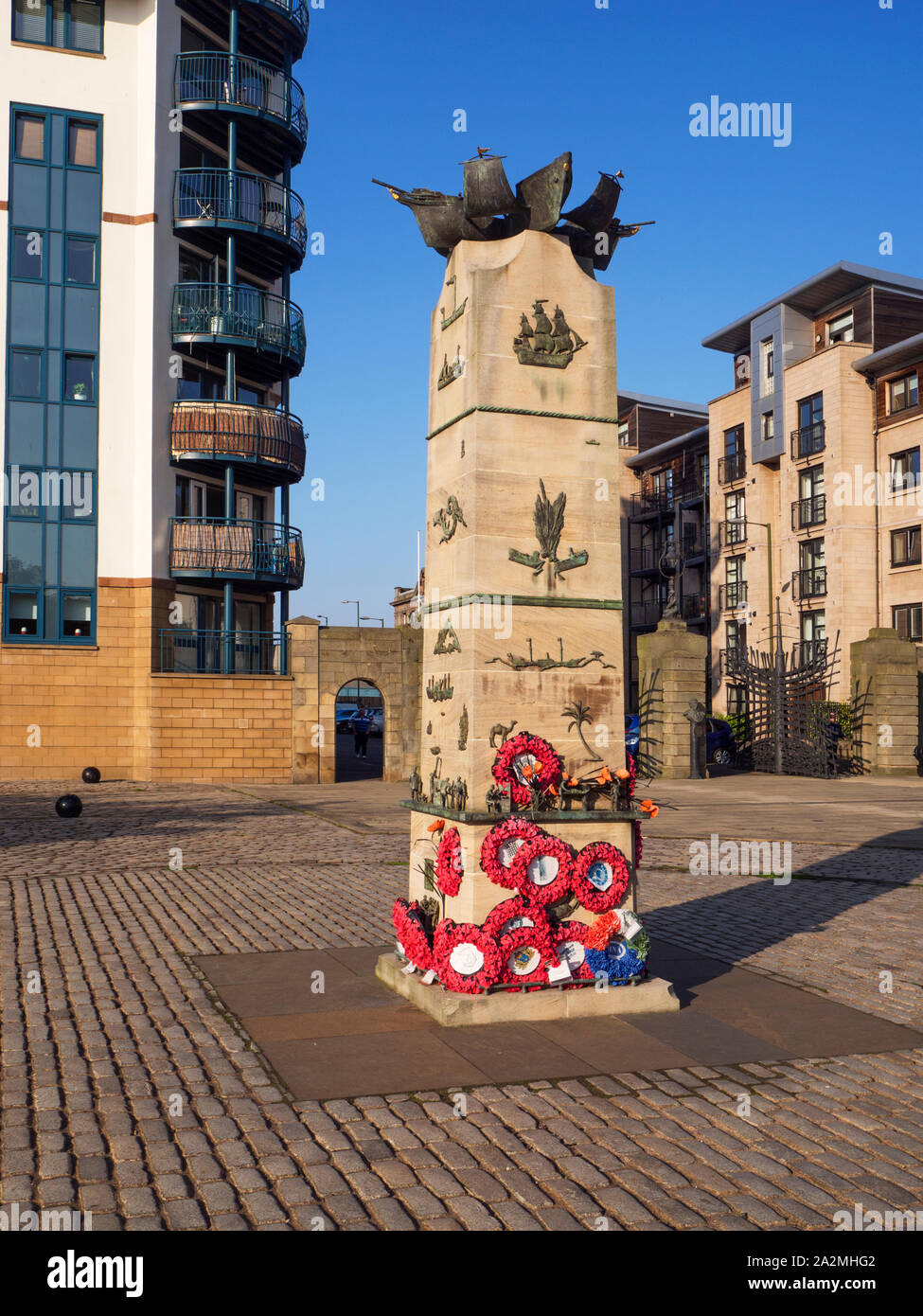 Schottische Handelsmarine Denkmal am Tower Place am Ufer Leith Edinburgh Schottland Stockfoto