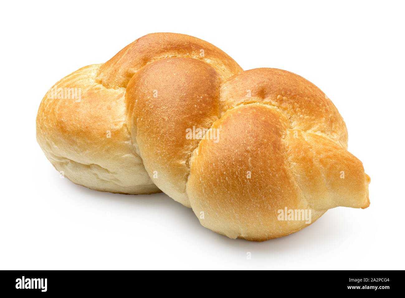 Geflochtene weißes Brötchen auf Weiß isoliert. Stockfoto