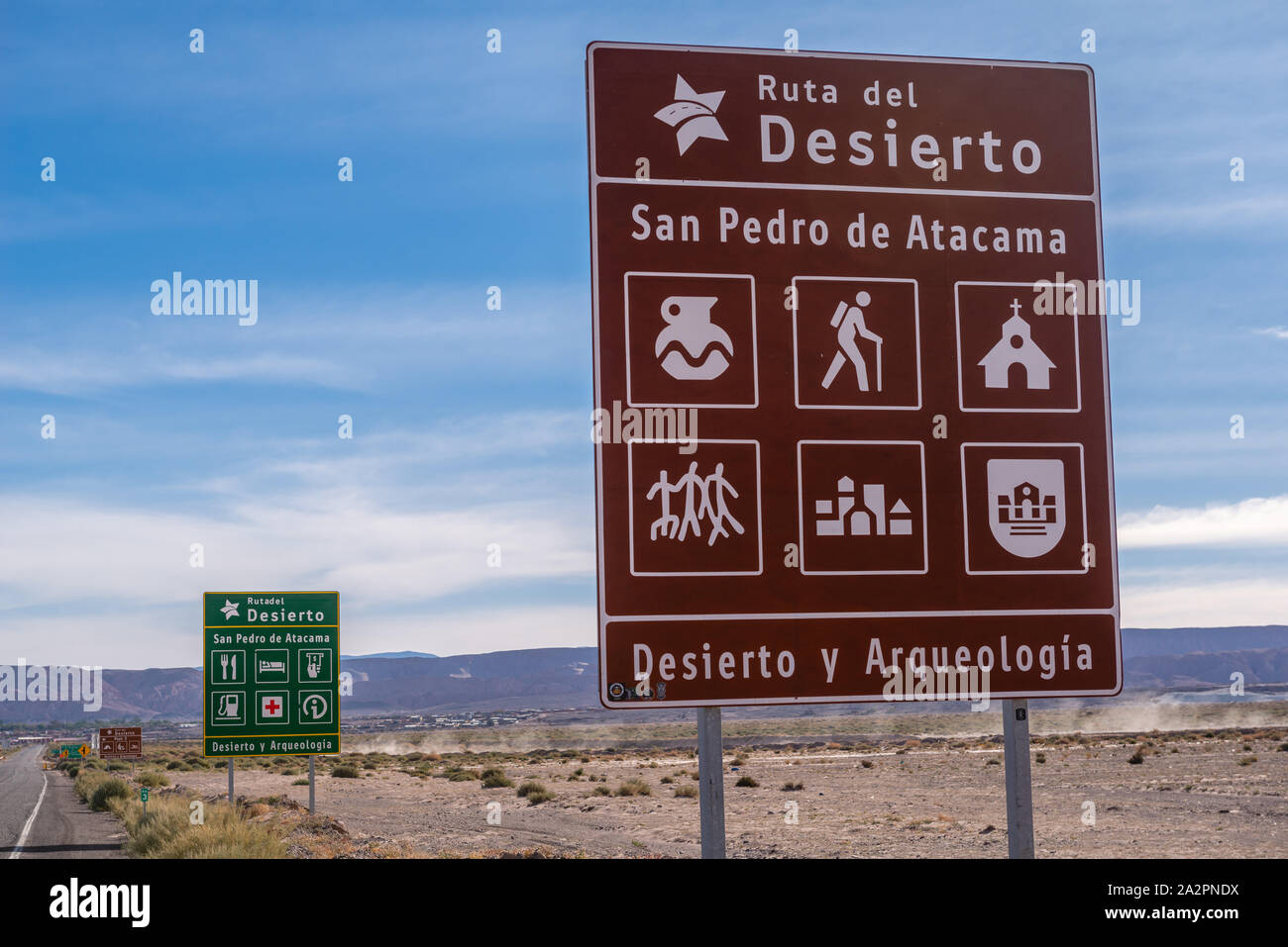 Informationstafeln, San Pedro de Atacama, Anden, Chile, Lateinamerika Stockfoto