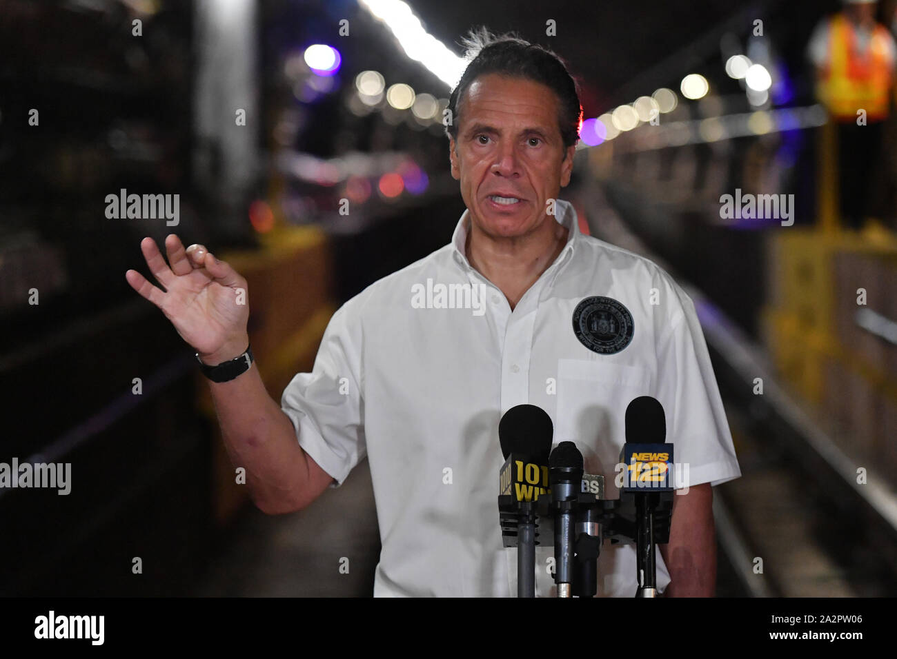 Gouverneur Andrew Cuomo Besuch des L Projekt tunnel Rehabilitation, New York, USA - 29 Sep 2019 - Gouverneur Cuomo und leitende MTA Führung Tour die Co Stockfoto