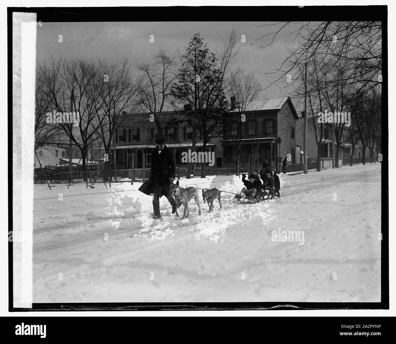 R.L. Scaggs mit Polizei Hunde, 1/11/26. Stockfoto