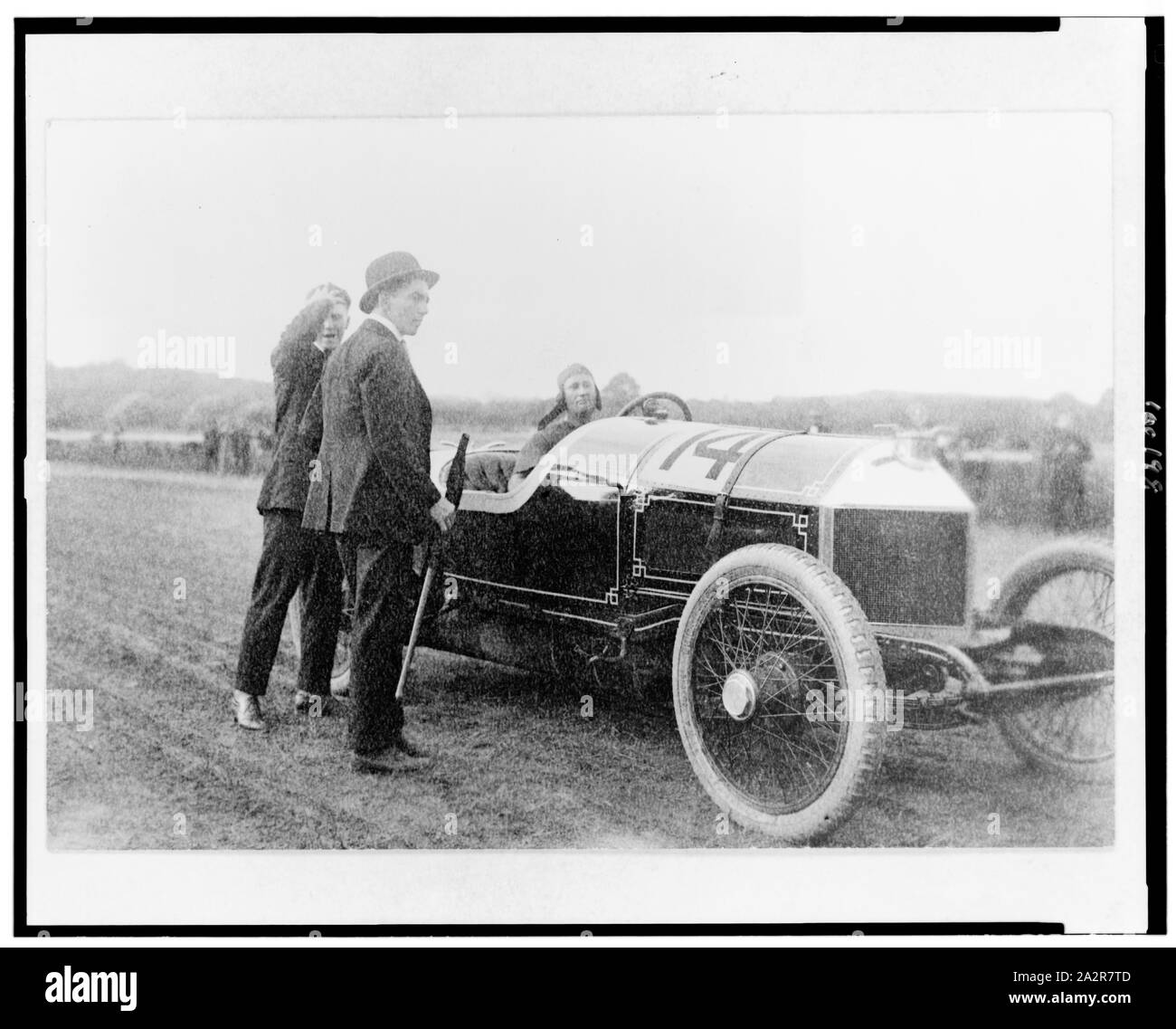 Racing Automobile. 14 auf Benning Race Track, Washington, D.C., Bereich zum Tag der Arbeit Stockfoto