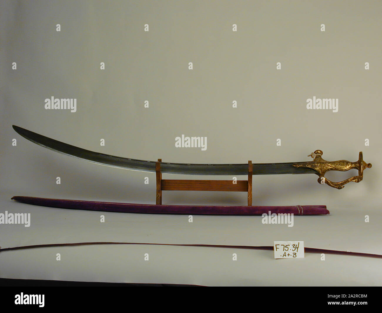 Indisches Schwert Stockfotos und -bilder Kaufen - Alamy