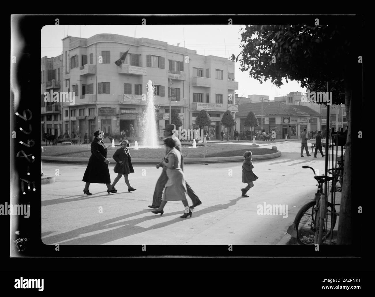 Ramleh Tel Aviv. Tel Aviv. Die Colony Square. Die Ki Kar Hamo Shavot Kreis an der Kreuzung der Hauptstraßen, Jaffa Street, Allenby Street, etc. Stockfoto