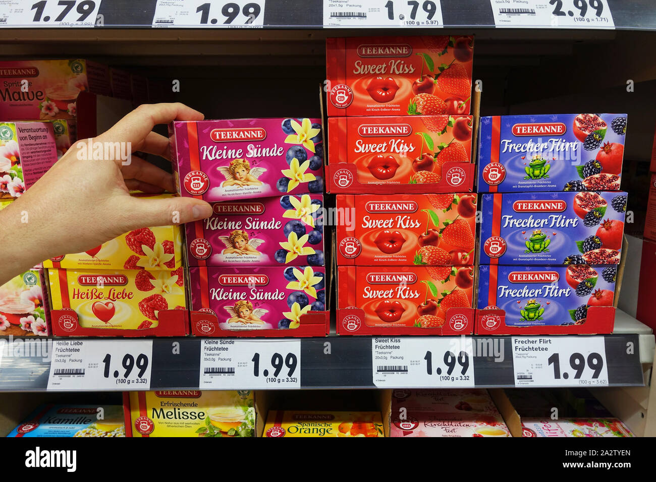 Marke Teekanne Tee aromatisiert Kartons Stockfotografie