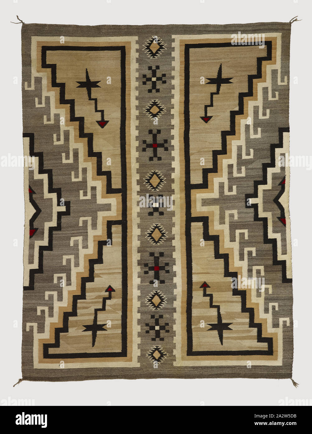 Decke, Navajo, 1900-1920, Wolle, Baumwolle, Farbstoff, 79 x 61-1/2-in., Textil und Mode Kunst Stockfoto