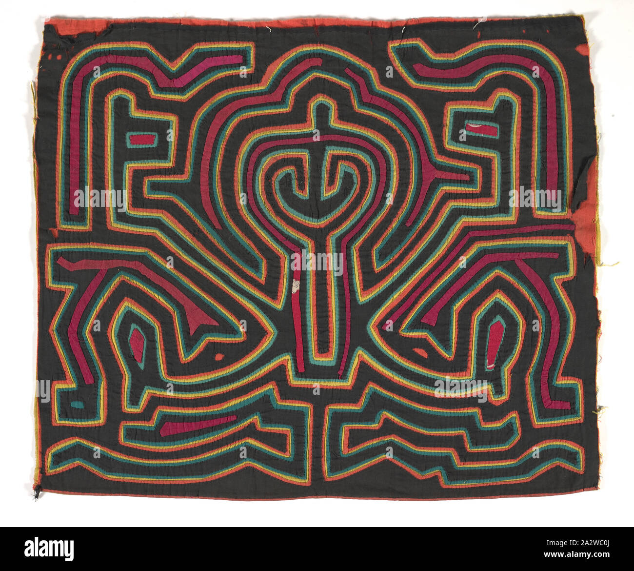 Shirt Panel (Mola), Kuna, 1920-1970, Appliqued cotton, 19-1/4 x 22-5/8-in.-, Textil und Mode Kunst Stockfoto