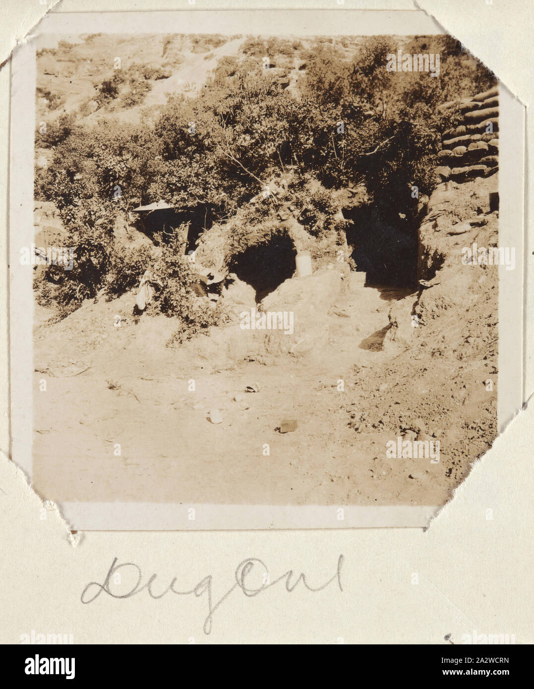 Foto - "ug", Gallipoli, Türkei, Private John Lord, der Erste Weltkrieg, 1915, Schwarz-weiss Fotos drucken. Zu einem kleinen Notebook als Foto Album verwendet, mit 55 schwarz-weiß Fotografien der Anzac Soldaten Mudros in Ägypten und Gallipoli während des Ersten Weltkrieges die Fotografien von einer australischen Soldaten genommen wurden, Sergeant John Lord oder einer seiner Freunde John Lord im 13 Bereich der Ambulanz serviert und nach Australien zurück Stockfoto