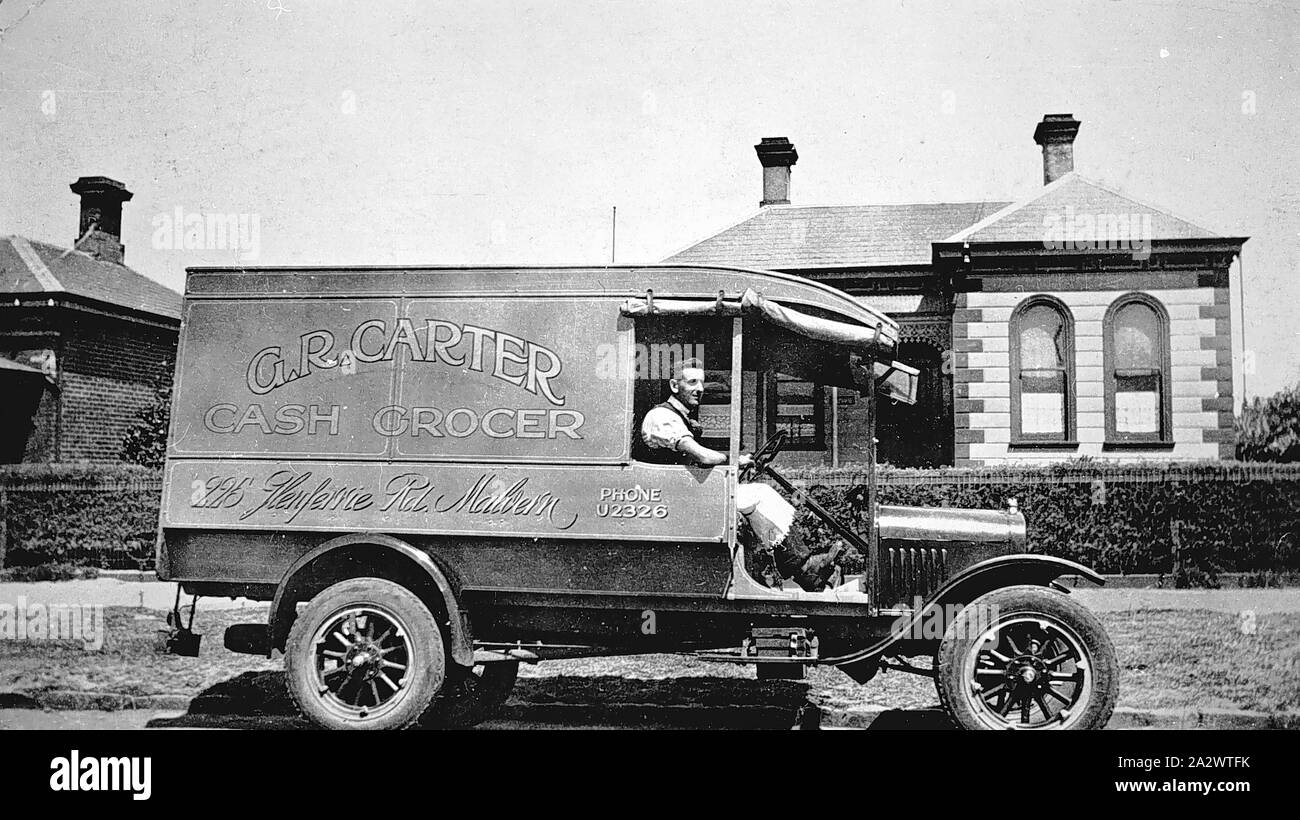 Negative - Malvern, Victoria, ca. 1935, ein T-Modell Ford Lieferwagen vom G.R. Carter, Cash Lebensmittelhändler von 225 Glenferrie Road, Malvern Stockfoto