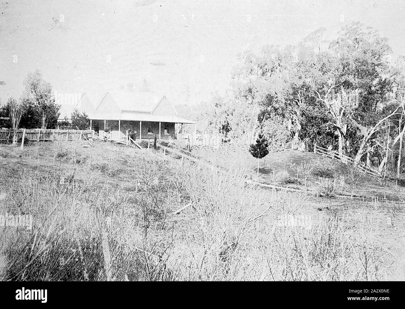 Negative - Bendigo, Victoria, etwa um 1900, ein Bauernhaus Stockfoto