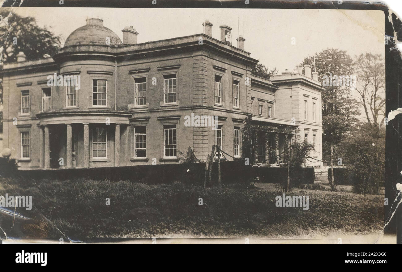 Fotografie - Haus mit gewölbten Vorhalle, Tom Robinson Lydster, Weltkrieg I, 1916-1919 Stockfoto