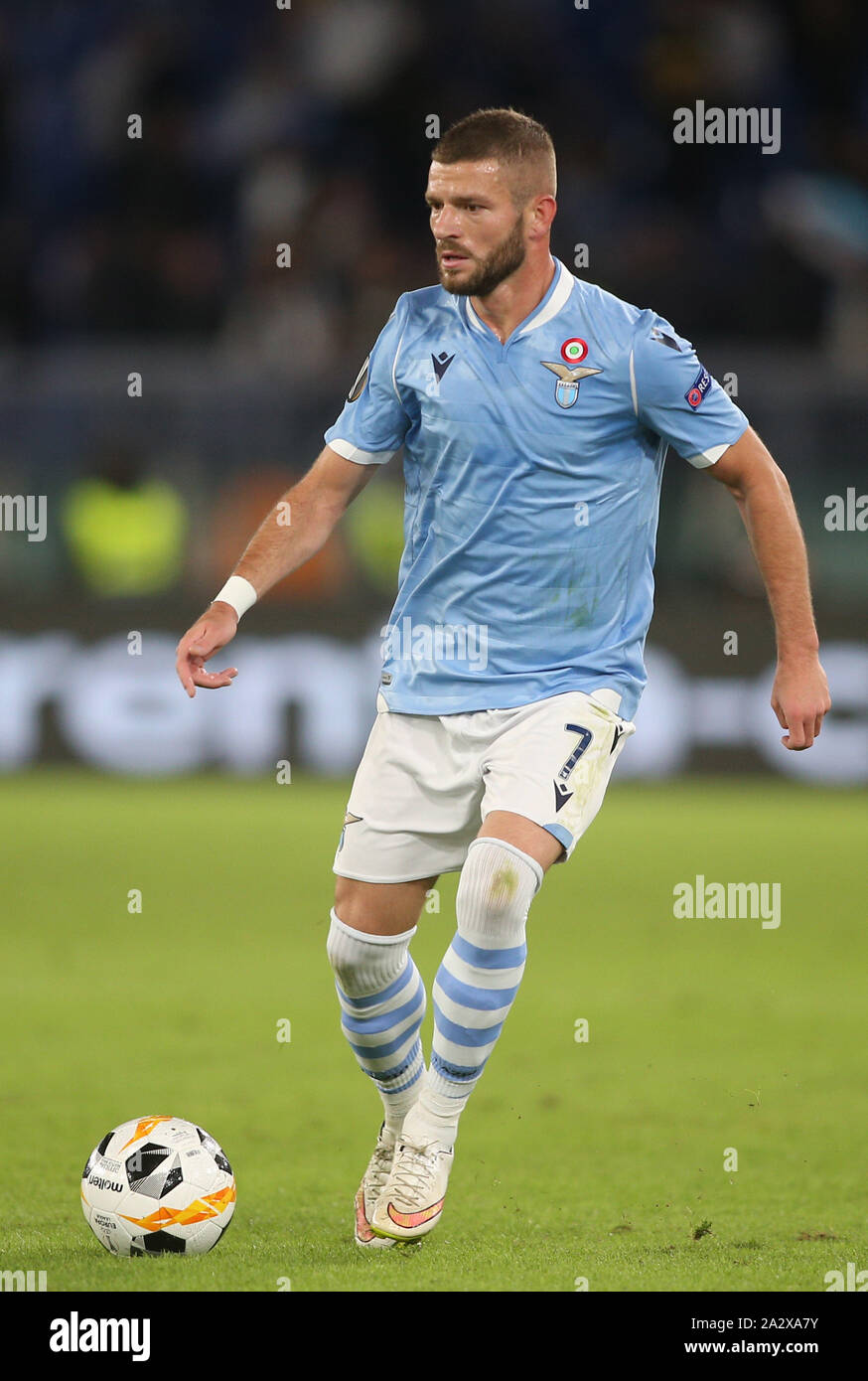 Rom, Italien. 03 Okt, 2019. Rom, Italien, Oktober 03, 2019: Valon Berisha (Latium) in Aktion während der UEFA Europa League Gruppe E Fußballspiel zwischen SS Lazio und Rennes, im Olympiastadion in Rom am 03. Oktober 2019. Credit: Unabhängige Fotoagentur/Alamy leben Nachrichten Stockfoto