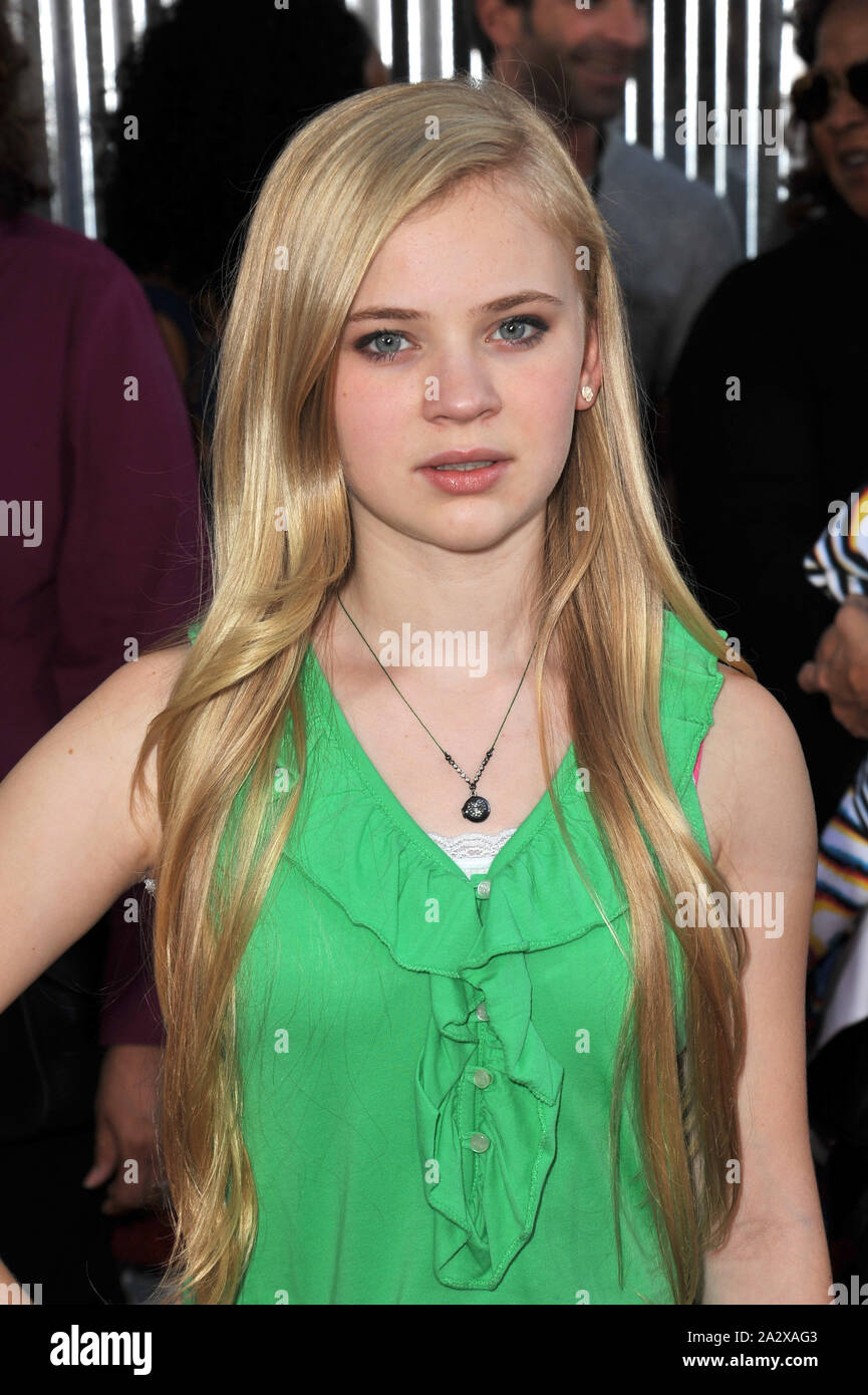LOS ANGELES, Ca. Oktober 02, 2011 Sierra McCormick am Los Angeles