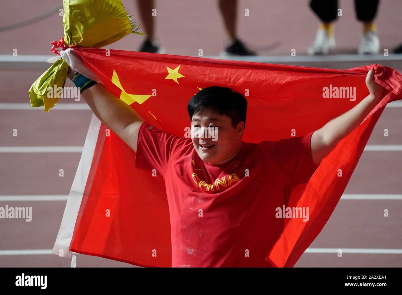 Doha, Katar. 3. Oktober, 2019. Lijlao Gong (CHN), Weltmeister shot Frauen während der IAAF Leichtathletik WM2019 am 3. Oktober 2019 in Dubai International Stadium in Doha, Quatar Credit: Soenar Chamid/SCS/LBA/Alamy leben Nachrichten Stockfoto