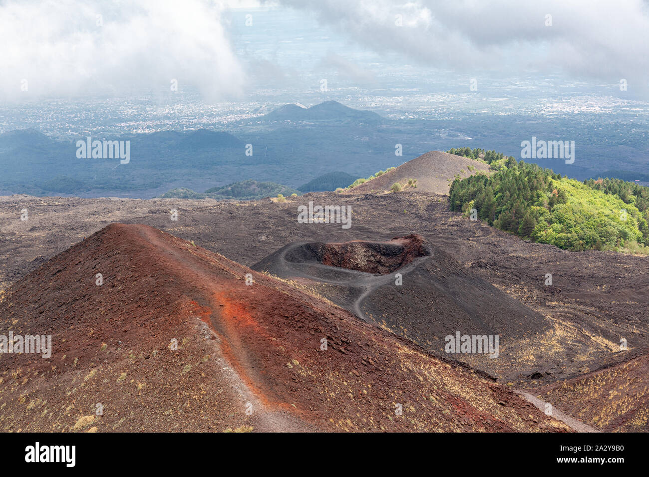 Den Ätna oder Ätna, ist ein aktiver stratovulkan an der Ostküste von Sizilien, Italien, in die Metropole Catania, zwischen den Städten von Messina Stockfoto