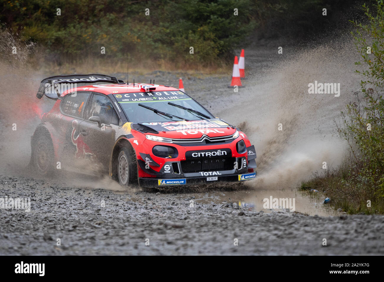 Betws-Y-Coed, Großbritannien. 4 Okt 2019 Esapekka Lappi und Co - Treiber Janne Ferm konkurrieren in ihren Citroen Total WRT Citroen C3 WRC während Phase 3 des Wales Rally GB, Jason Richardson/Alamy leben Nachrichten Stockfoto