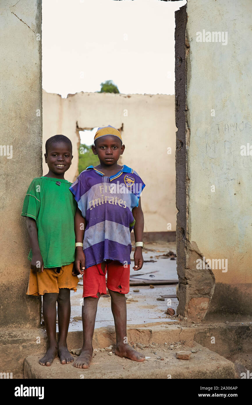 Zentralafrikanischen Republik Bosangoa Kinder mit Bruder und Schwester Foto Jaco Klamer 25-05-2014 Stockfoto