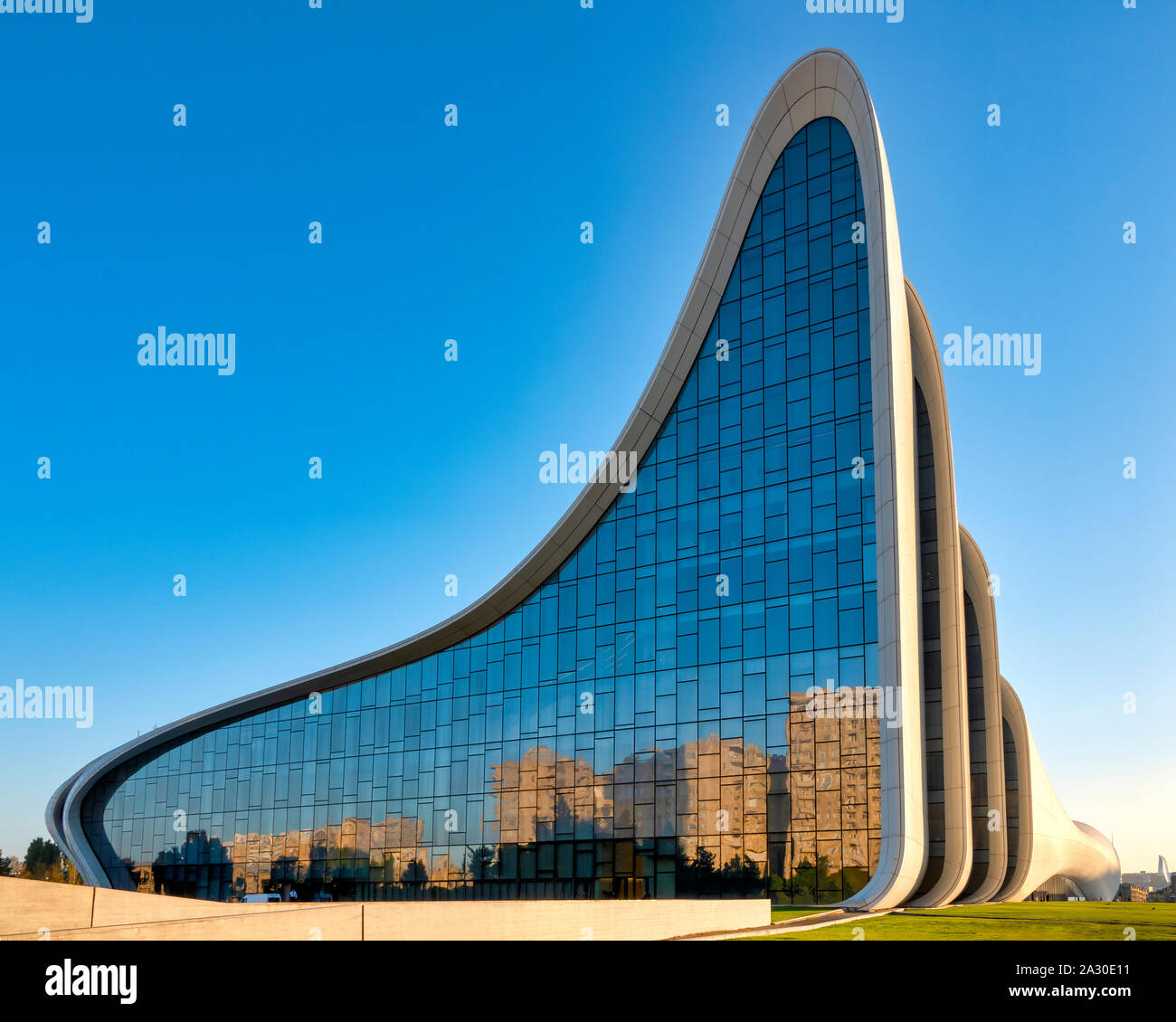 Rückseite der Heydar Aliyev Center, Baku, Aserbaidschan Stockfoto