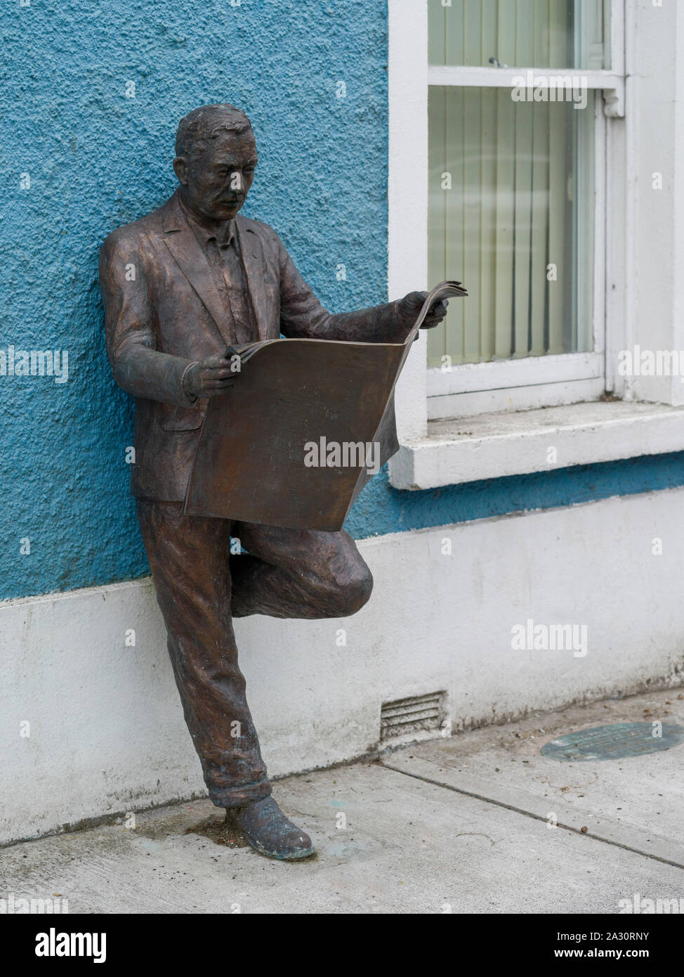 Western Tag, eine Bronzeskulptur von Sally McKenna, Kiltimagh, County Mayo, Republik von Irland Stockfoto