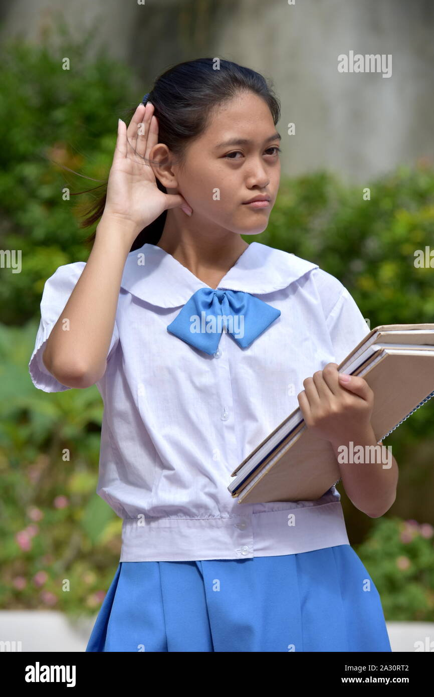 Ein hören Filipina Studentin Stockfoto