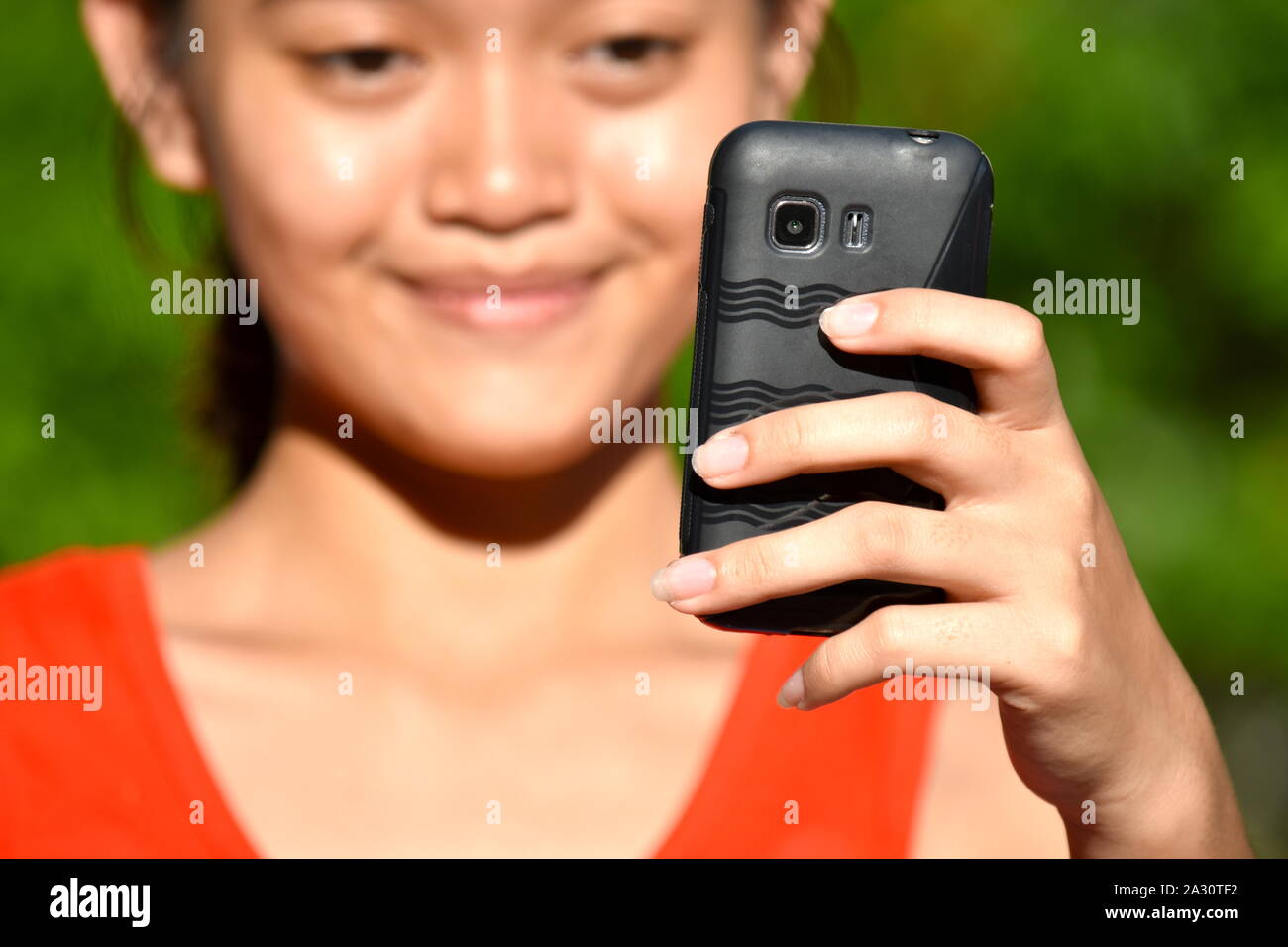 Selfie von Frauen mit Handy Stockfoto