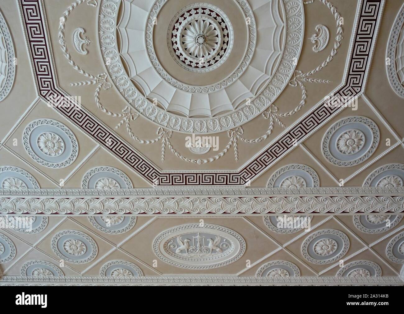 Eingangshalle Decke - das Harewood House - West Yorkshire, England - Stockfoto