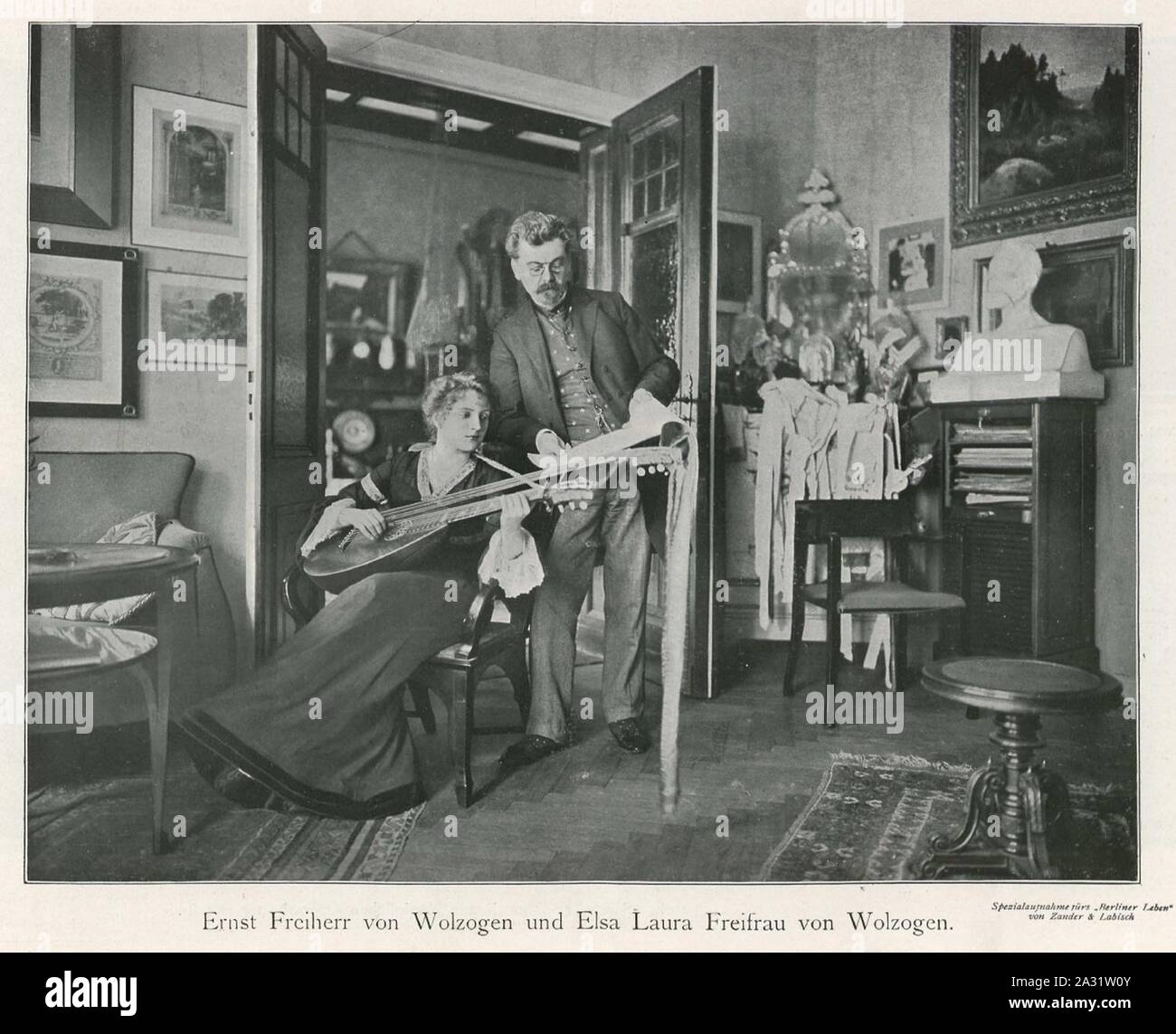 Ernst von Wolzogen u Gattin Elsa Laura (BerlLeben AZander & SLabisch 1905-05). Stockfoto