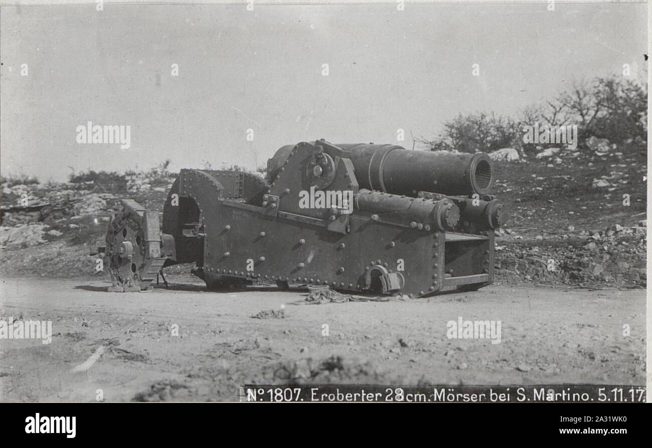28 cm Mörser Eroberter bei S. Martino.5.11.17. Stockfoto