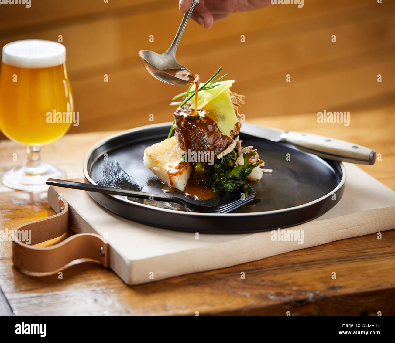 Kurze Rippe Kurze Rippe Stockfotos und -bilder Kaufen - Alamy