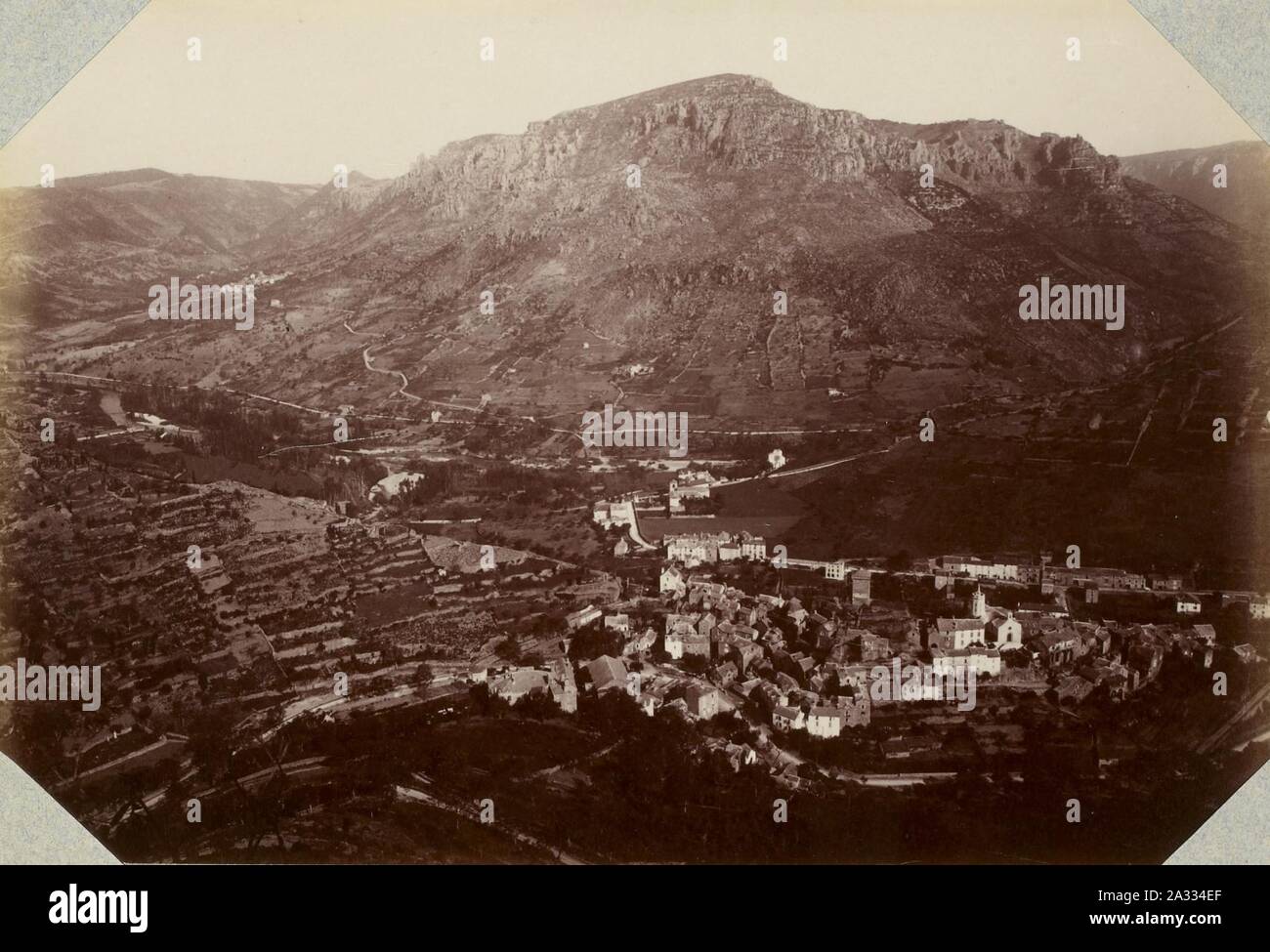 Ausflug dans la région des Causses (1892). f47. Gorges de la Jonte, Les alentours du Rozier-Peyreleau. Stockfoto