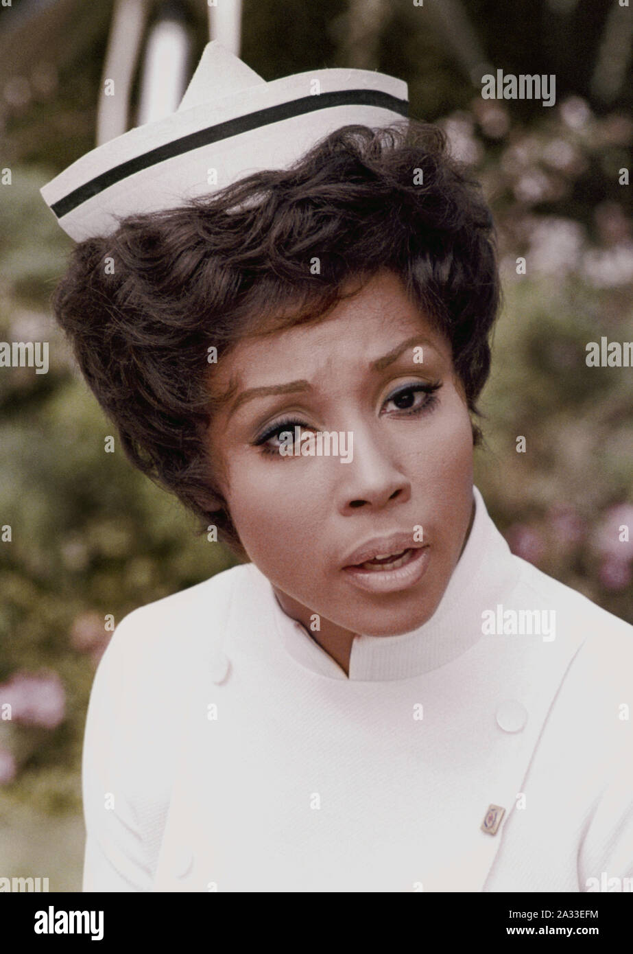 Diahann Carroll in Charakter, wie Julia Baker in der TV-Show 'Julia' ca. 1968 20. Fernsehen Datei Referenz #33848-778 THA Credit: PictureLux/Hollywood Archiv/Alamy leben Nachrichten Stockfoto