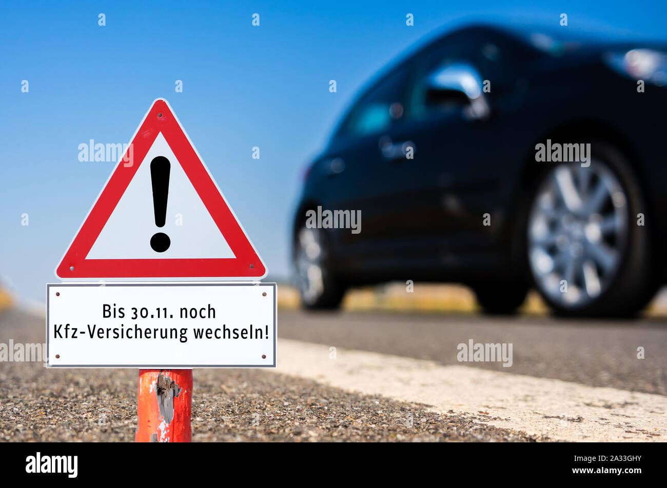 Schild ändern Auto Versicherung Stockfoto