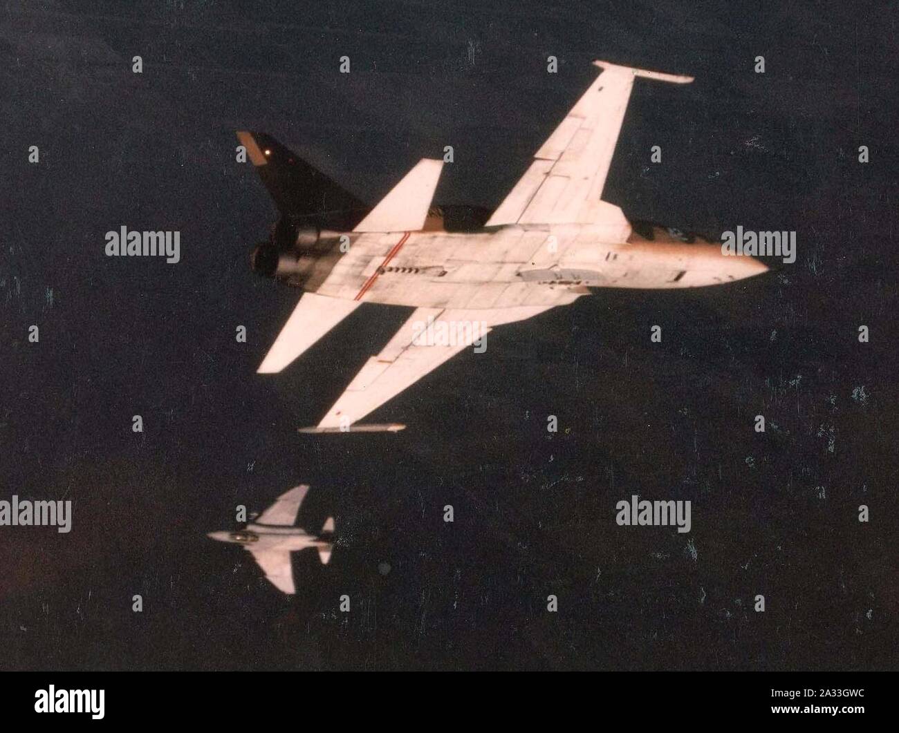 F-5E und F-4S während Air Combat manuvering in 1982. Stockfoto