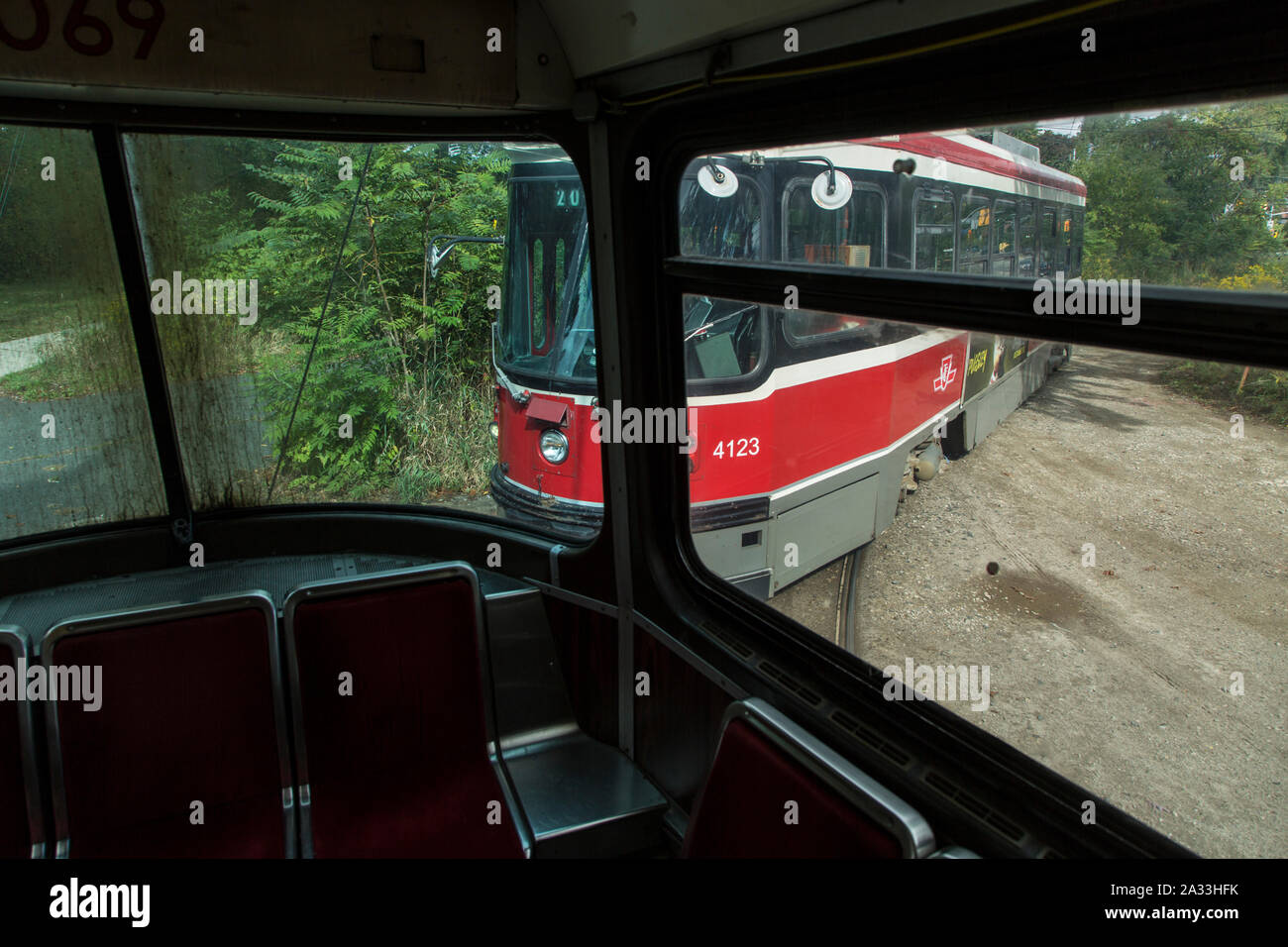 TTC Toronto Transit Straßenbahn auf College Street Urban Transport High Park loop Stockfoto