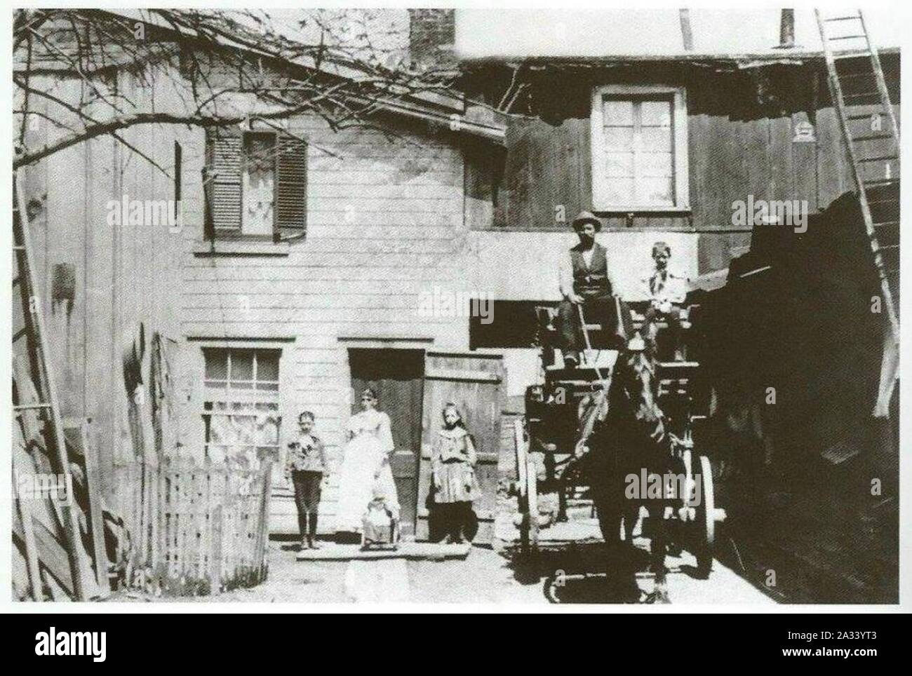 Famille rue Rose-de-Lima Saint-Henri 1897. Stockfoto
