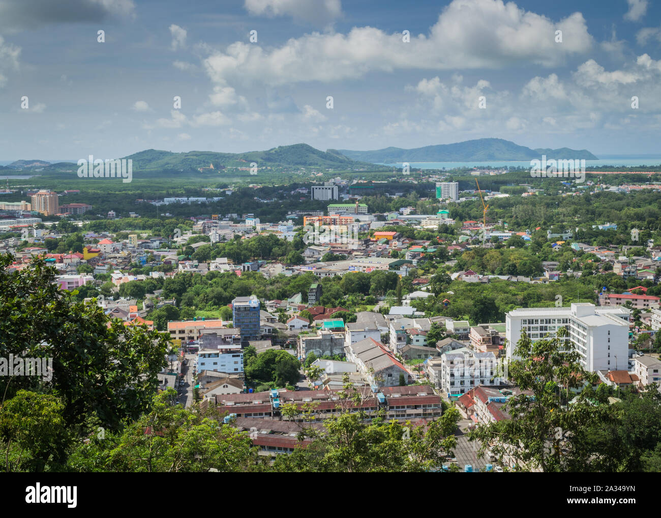 Landschaft von Phuket Stadt Blick von Rang Hill Stockfoto