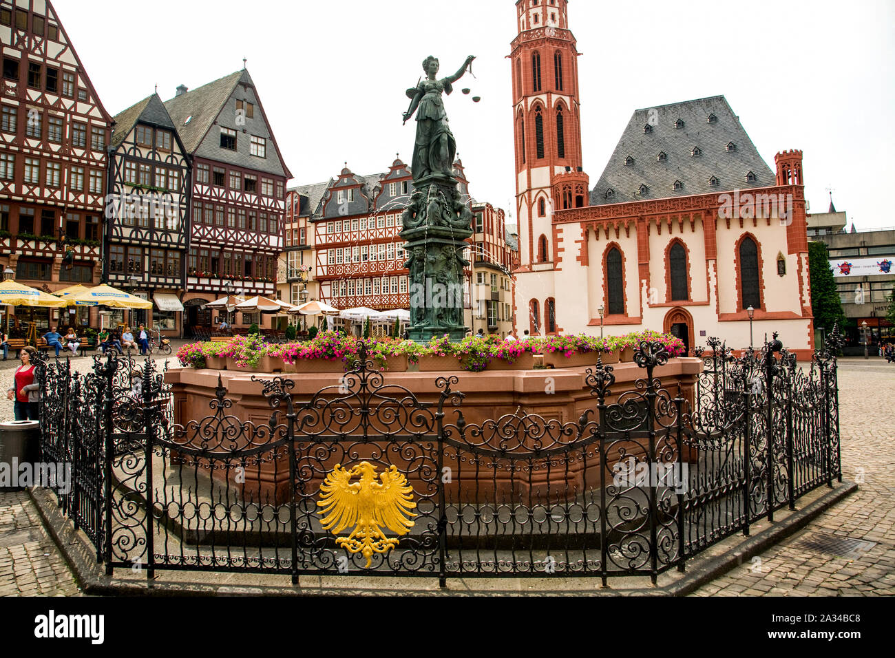 Historische Gebäude in der Römerberg Bezirk, rekonstruiert nach den ursprünglichen Plänen. Frankfurt am Main Deutschland Stockfoto