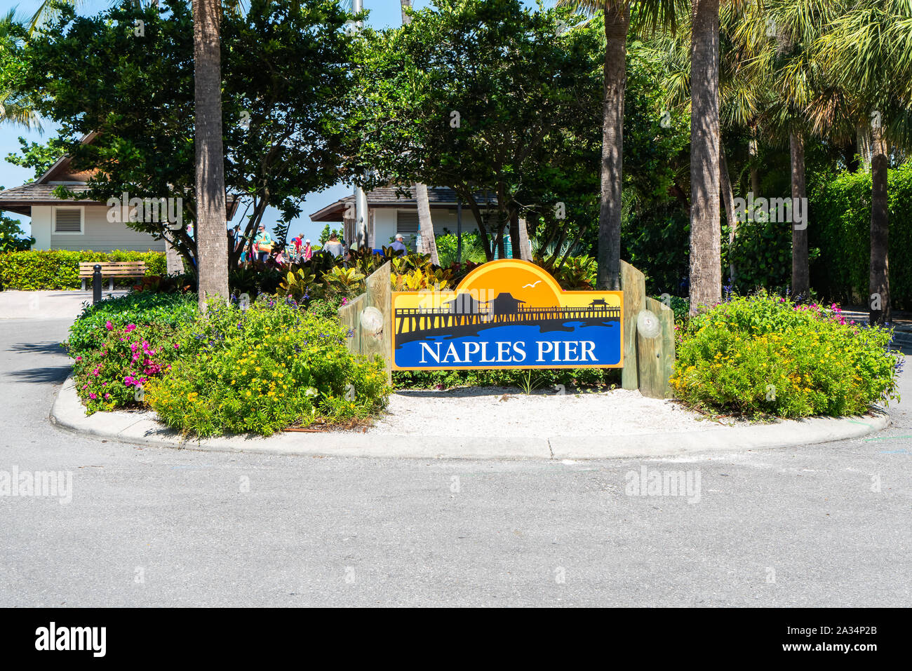 Naples Pier am Golf von Mexiko in Naples, Florida an der Südwestküste in der Nähe von Marco Island und Fort Myers, Bonita Springs Stockfoto