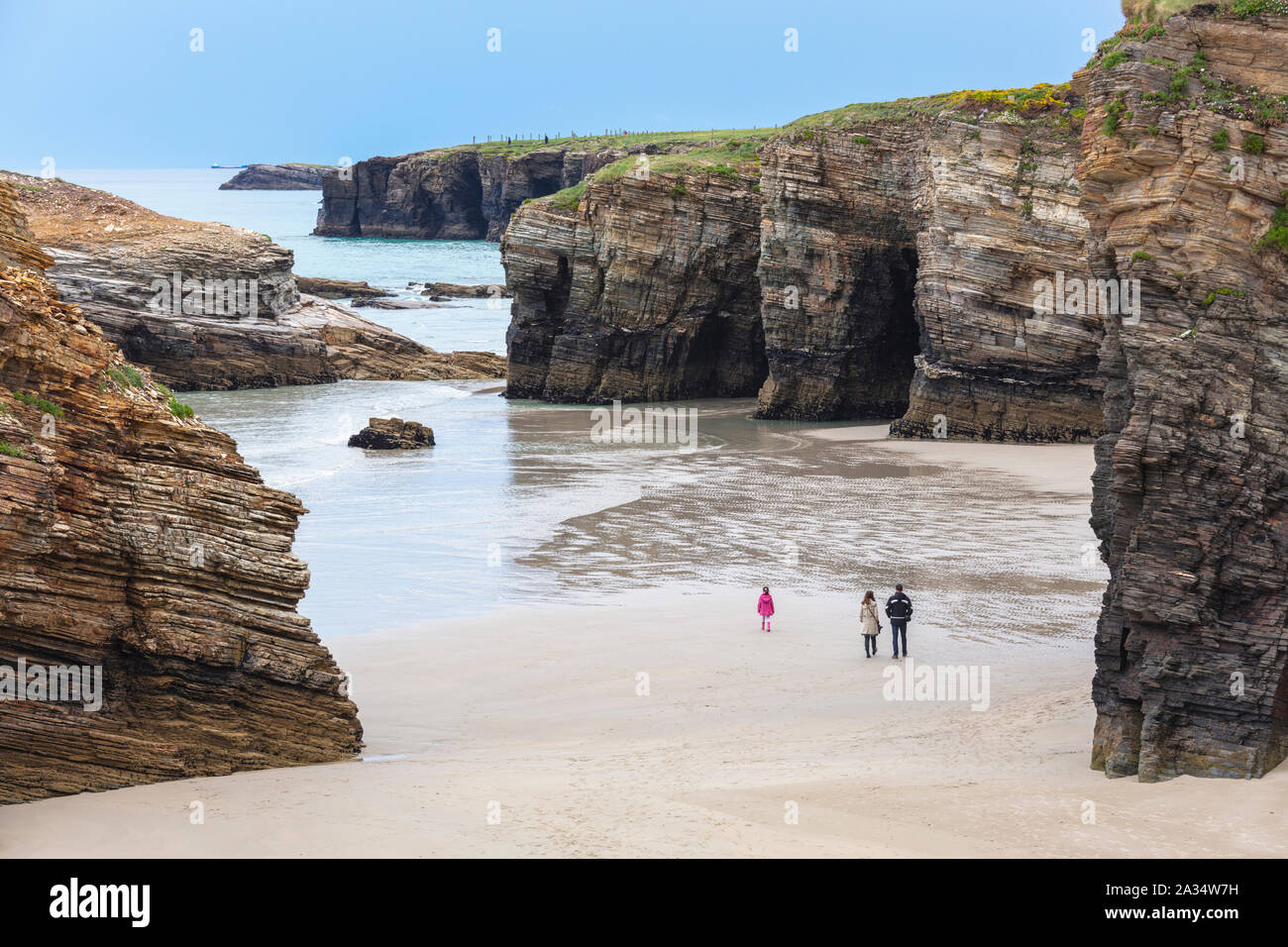 Kathedrale Strand, Provinz Lugo, Galizien, Spanien. Praia de Augas Santas. Allgemein Praia da Catedrais, oder Kathedrale Beach genannt. Stockfoto