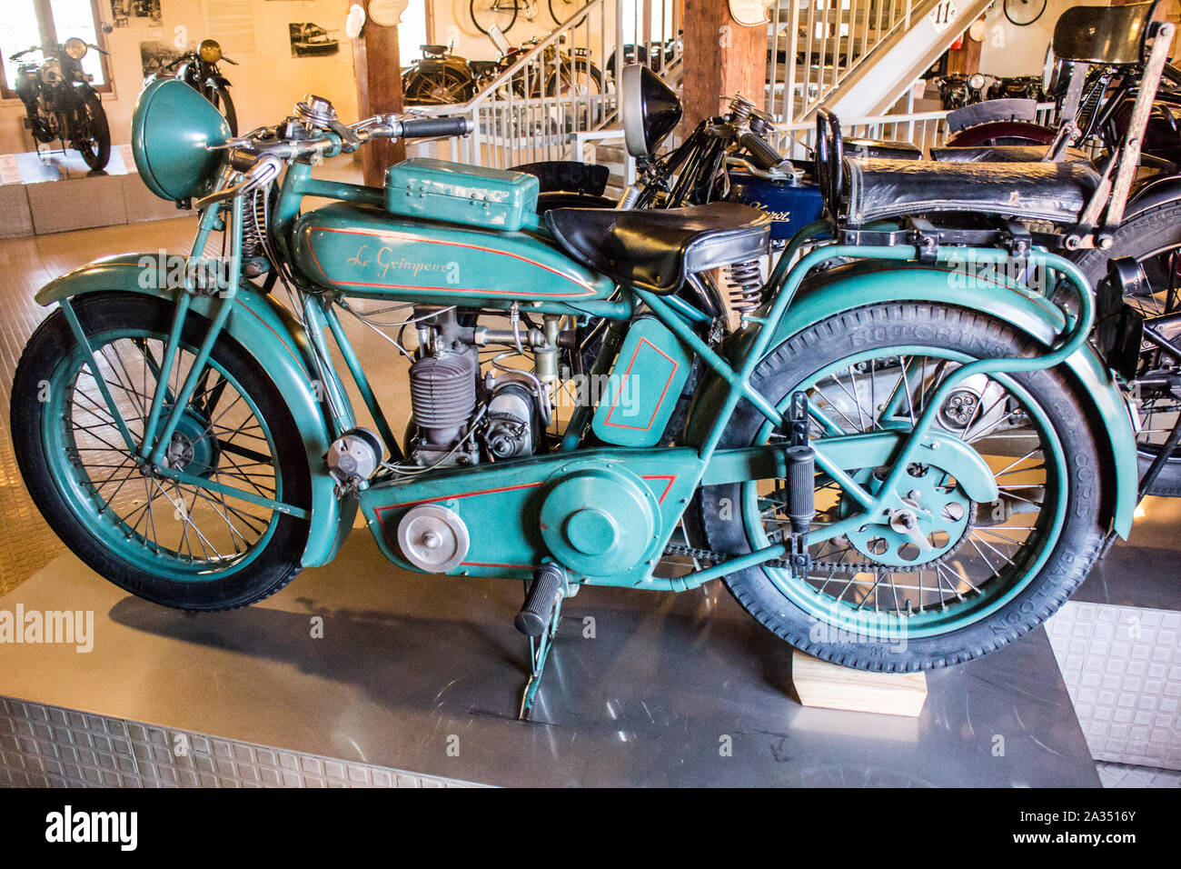Musée de la Moto à Marseille (Frankreich) Motorrad Museum in Marseille: Le  Grimpeur 250cc 1928 (Französisch Stockfotografie - Alamy