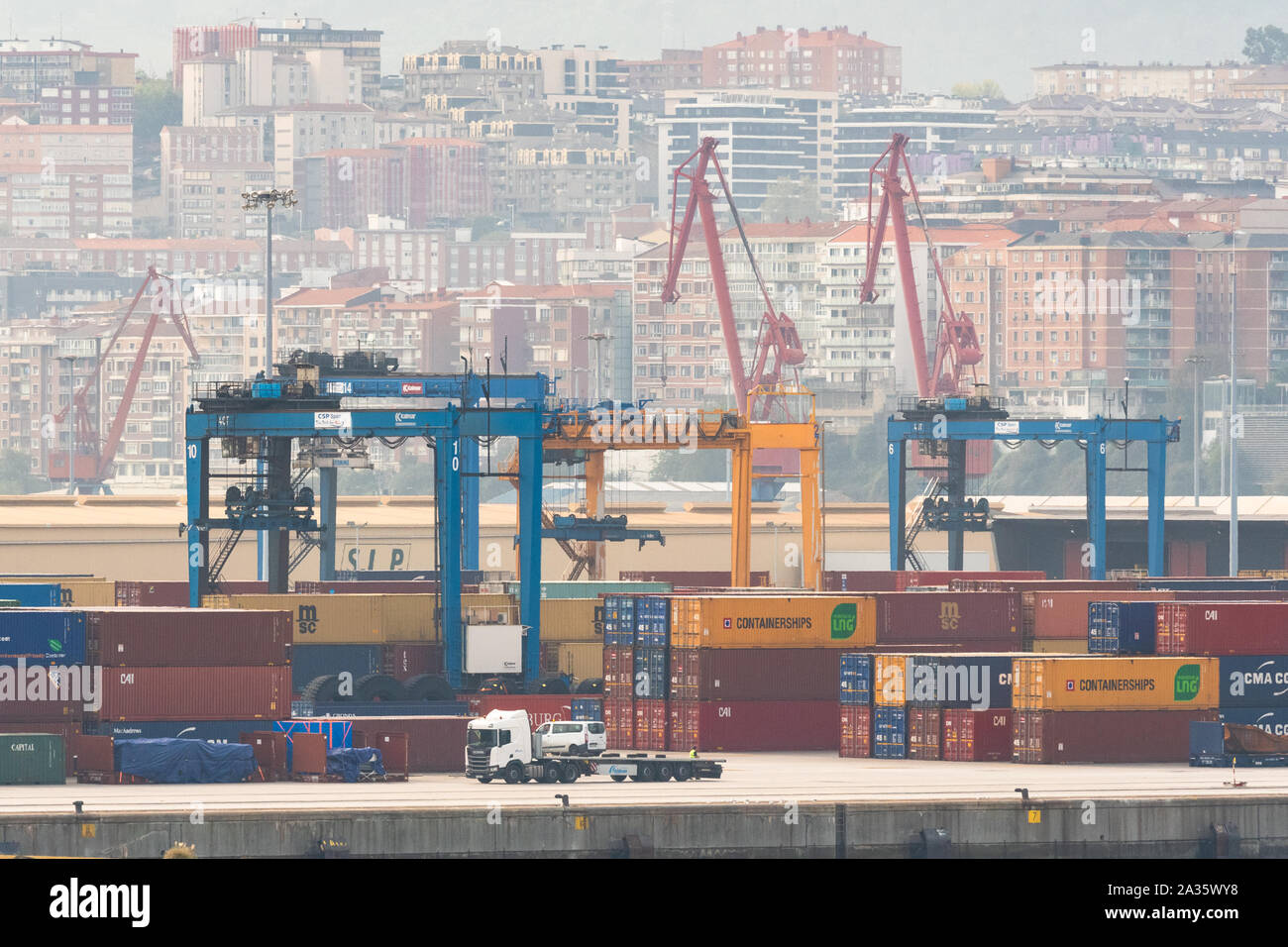 CSP-iberischen Bilbao Terminal - Cosco Versand Ports (Spanien) Klemmen S.L. U, ehemals Noatum Ports-Container Terminal, Bilbao, Spanien, Europa Stockfoto