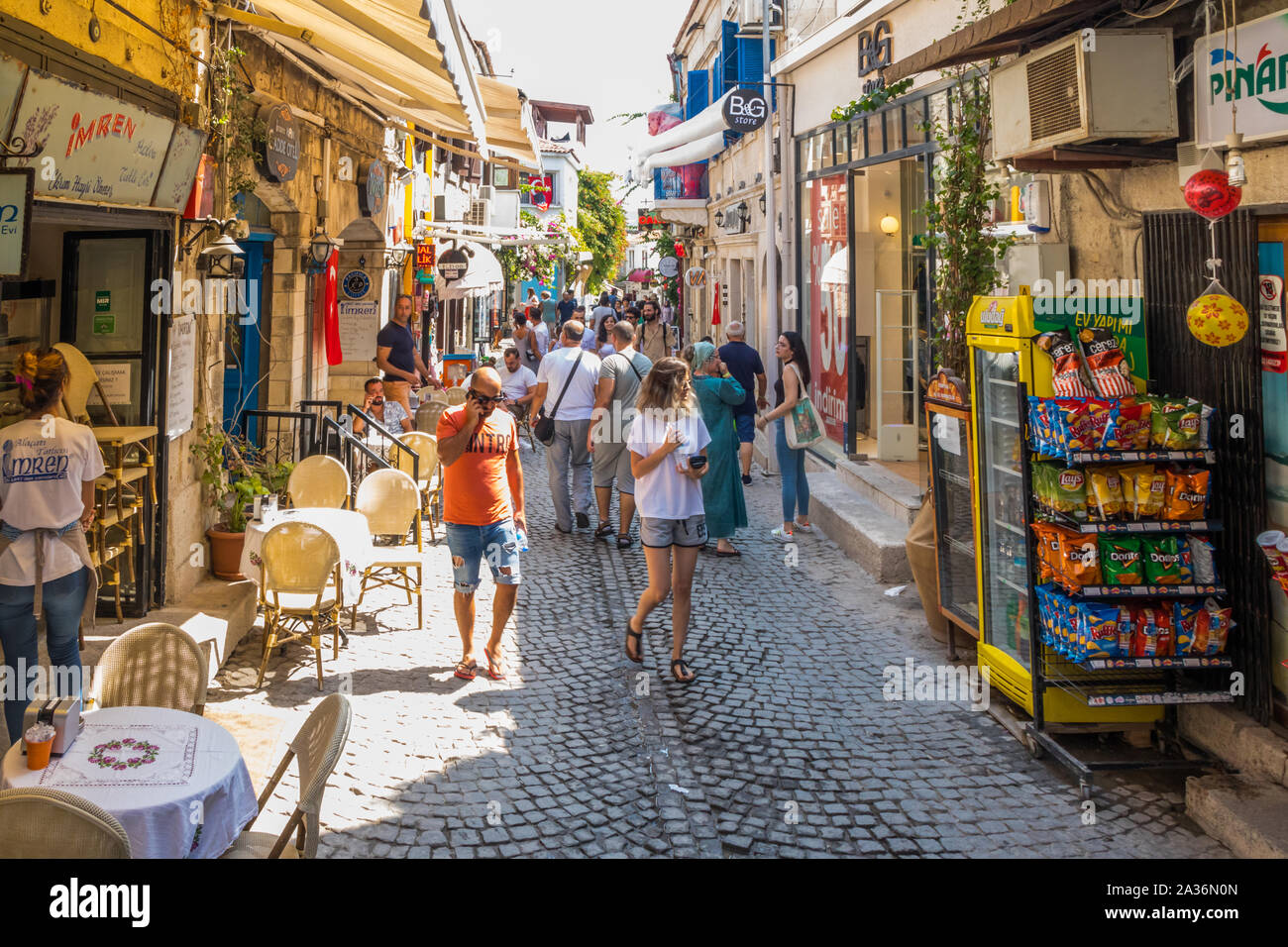 Tourist shopping in der türkei -Fotos und -Bildmaterial in hoher ...