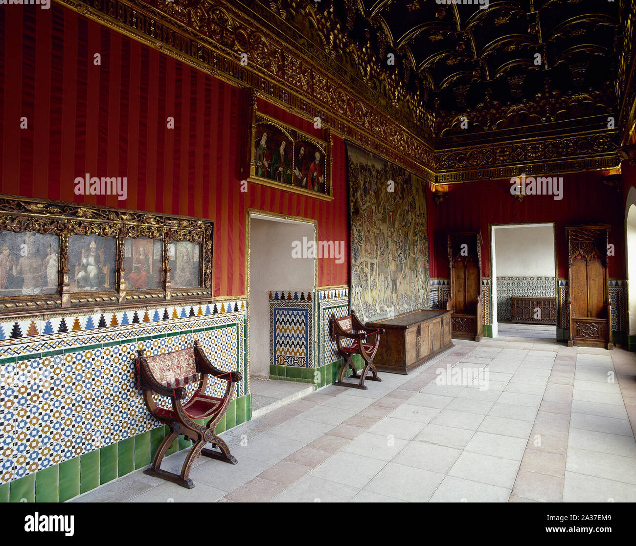 Segovia, Kastilien und Leon, Spanien. Alcazar. 12. Jahrhundert. Halle des Seils (Sala del Cordon). Der Legende nach seine Name ist aufgrund einer Franziskanischen Gewand dort platziert im Auftrag von König Alfons X. der Weise, ein Zeichen der Buße. Stockfoto