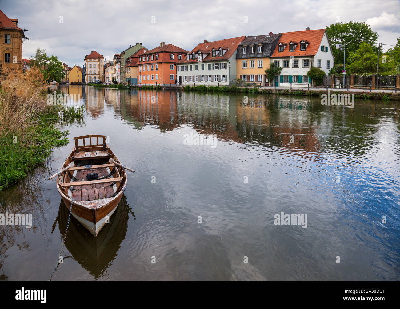 Bamberg Stadtbild mit waterfront Gebäude an der Regnitz, Bayern, Deutschland, Europa. Bamberg ist eine der beliebtesten Reiseziele in Germ Stockfoto