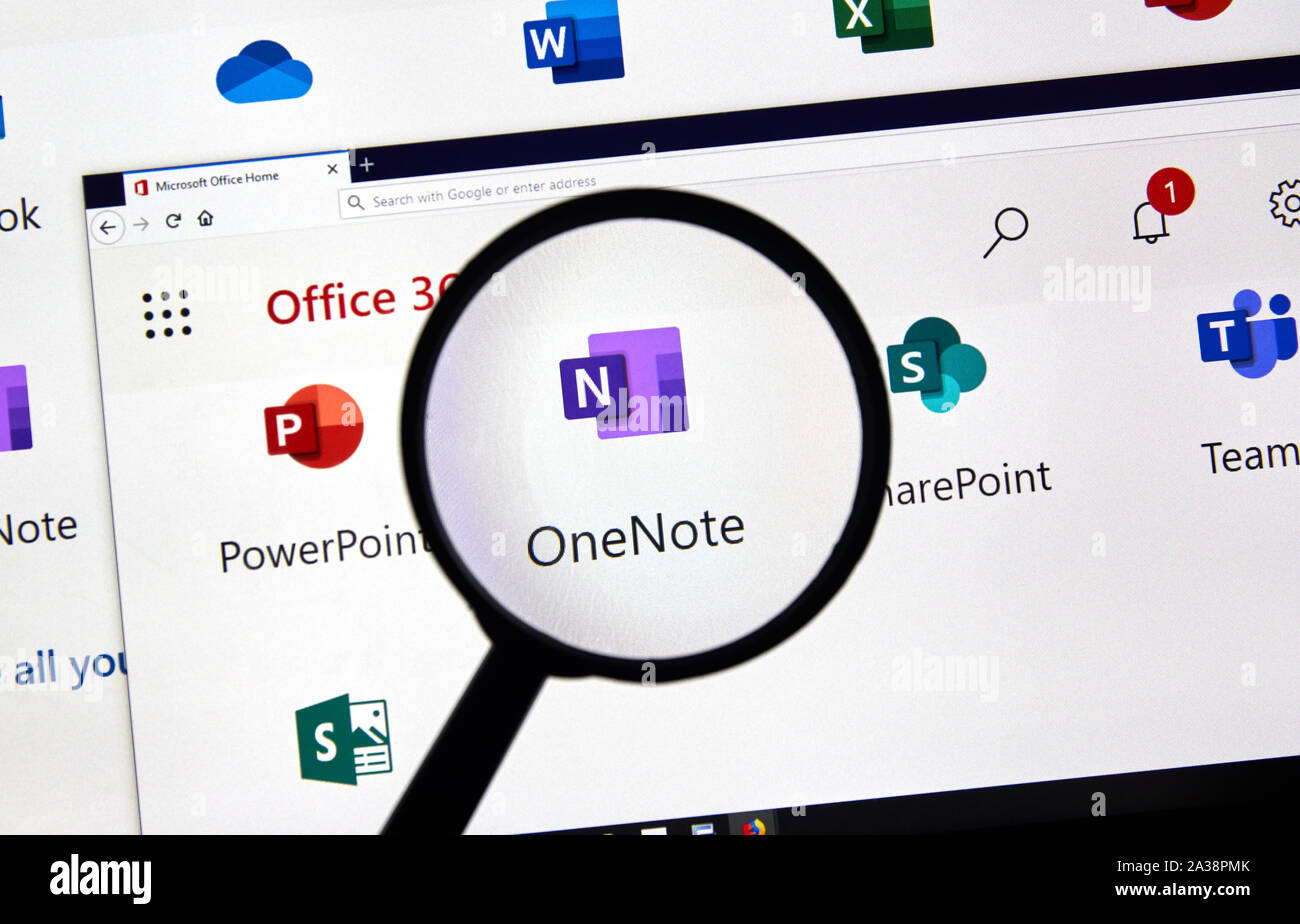 MONTREAL, KANADA - 24 April 2019: Microsoft OneNote ein neues Logo unter der Lupe über einen loptop Bildschirm. Microsoft Office ist eine Familie von Client-se Stockfoto