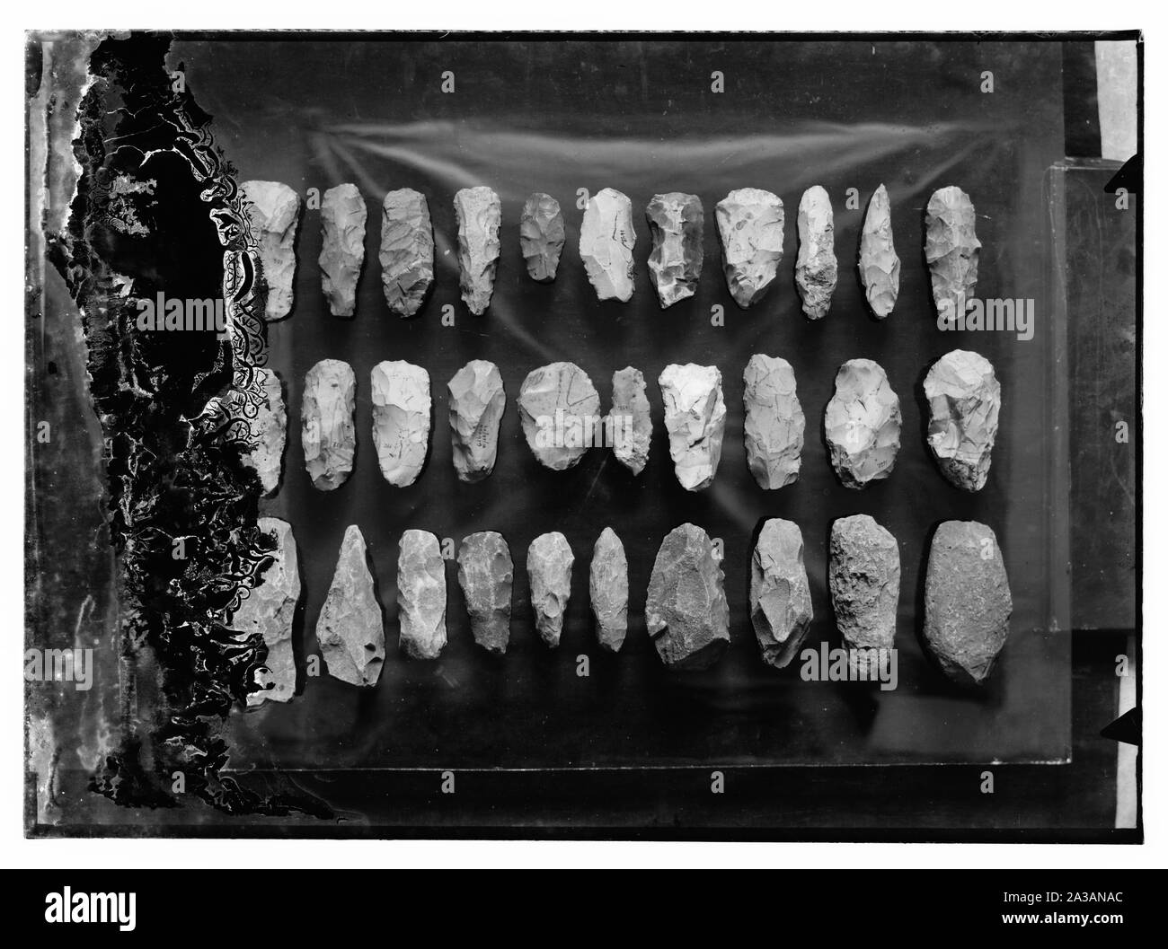 Reihe von prähistorischen Flints Stockfoto