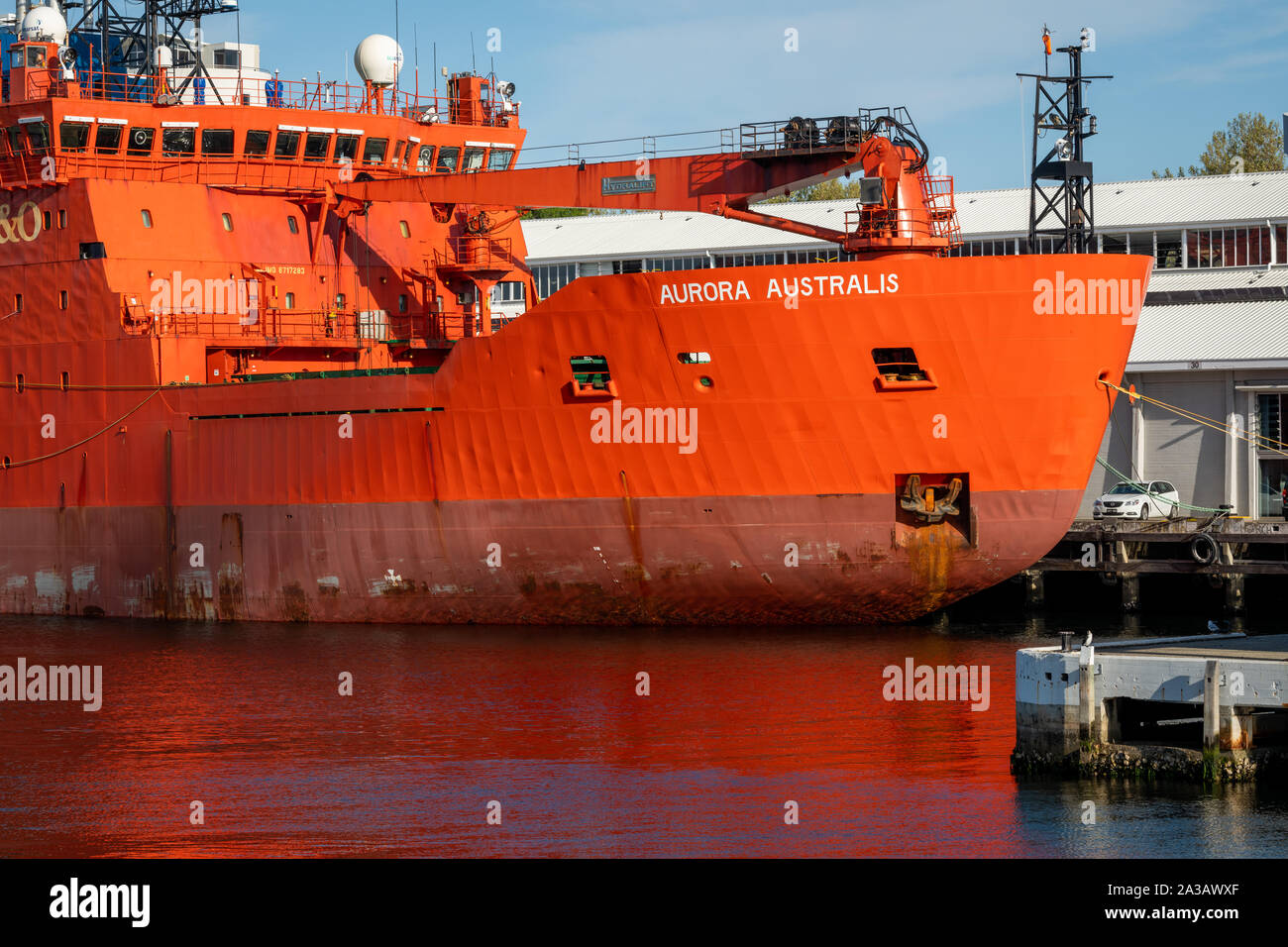 Hobart, Tasmanien, Australien - 10.Oktober 2019: Aurora Australien angedockt in Constitution Dock in Hobart vor seiner letzten Reise in die Antarktis. Blick auf starb Stockfoto